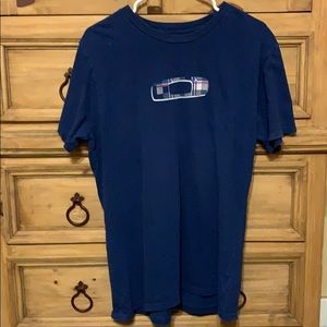 Men’s Oakley shirt